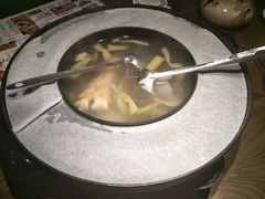 -炭火功夫烤鱼·小龙虾音乐餐吧(新风街店)