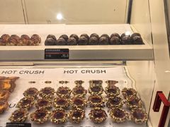 -HOT CRUSH趁热集合·现烤面包(环球港店)