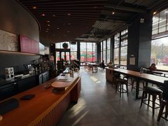 -星巴克(西安曲江银泰店)