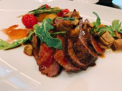 -卡佩罗意大利餐厅及酒吧Al Cappello Trattoria