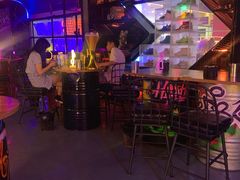 -UP嘻哈酒吧(粉巢店)