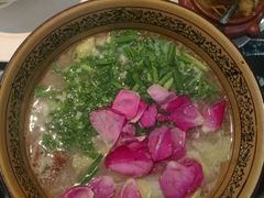 -桥香园云南过桥米线(金马碧鸡店)
