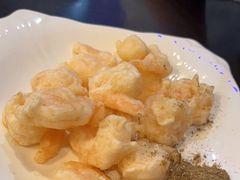 软炸虾仁-柒號馆天津菜·八珍豆腐·牛窝骨