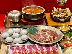 -龙虾奇迹泥炉烤肉(大华三路店)
