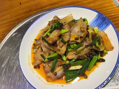 -茅台镇网红溶洞餐厅·茅帮菜馆