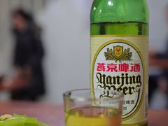 燕京啤酒-宝瑞门钉肉饼店