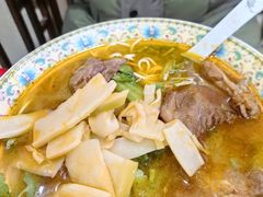 -金杨拉面王小吃面馆·牛三宝面·红烧牛肉粉