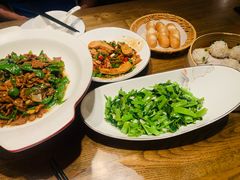 -爱碗亭·鲜炒湖南菜(壹城中心店)