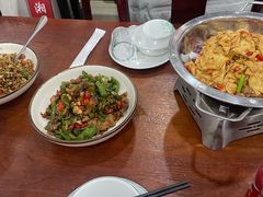 -湖南人家湘菜馆(镇江路店)