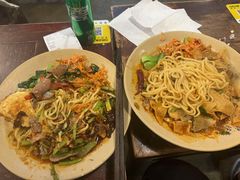-方铲铲·成都板凳面(滨江银泰店)