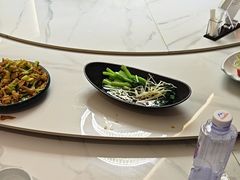 -何适山庄 ·可团建(水长城P2停车场店)