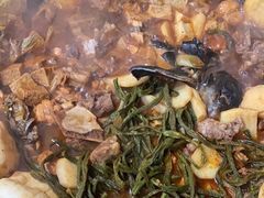 -铁锅炖活鱼