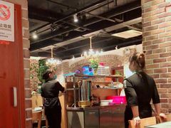 大堂-山玲湾新疆菜(立清路店)