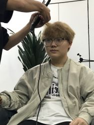 点击看大图 -3am hair salon烫发染发接发
