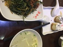 -东泰祥生煎馆(陕西南路店)