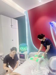 -Lily纤美·科技减脂中心