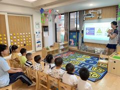 -英伦凯贝国际婴幼儿托育中心(雍湖湾店)