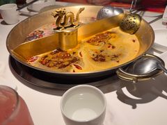 -小龙翻大江文化火锅(宽窄店)