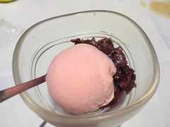 草莓红豆雪糕-太平馆西餐厅(北京路店)