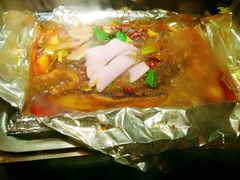 -愿者上钩·纸包鱼(翻身店)