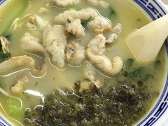 -明呈黄鱼面馆(斜土路店)