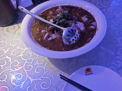 -巴特餐饮6加1音乐餐吧·新疆菜