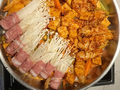 -京御煌三汁焖锅(益田假日里店)