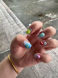 -手牵手美甲