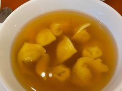 -卡佩罗意大利餐厅及酒吧Al Cappello Trattoria