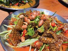 -后街佬·炭火鲜鱼杂(33小镇店)