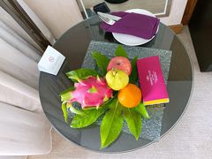 -上海滴水湖皇冠假日酒店