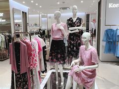 -王府井奥莱临潼小镇(临潼店)