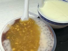 冬三宝-百花传统甜品店(原址店)