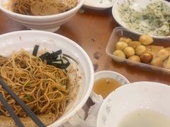 -三两春肚肺汤(崂山路店)