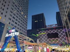 -五一星光夜市(SOHO新天地店)