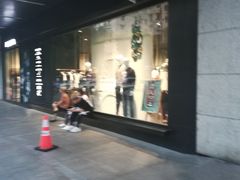 -杭州西湖银泰百货