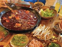 -岗上渣渣老火锅(两路口店)