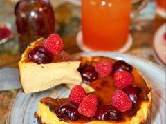 -BROWNSTONE布朗石西班牙餐厅(富城店)