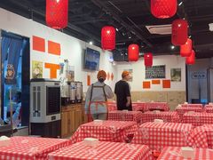 -荆九爷爆炒桥头三嫩(云南北路店)