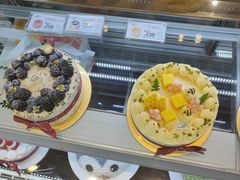 -花花卷卷·鲜食蛋糕(静安久光百货店)