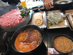 -九鼎轩脆毛肚火锅(商业街店)