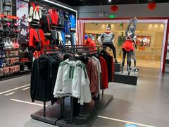 -李宁(苏州中心店)