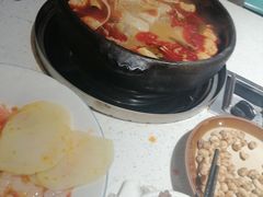 -贵府酸汤牛肉火锅·贵州老字号(飞山街店)