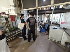 -正宗杨记普洱酸醋米线(总店)