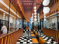 大堂-LUNEURS月乐诗·法式冰淇淋(北外滩来福士广场店)