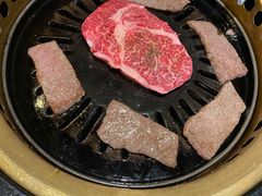 -炼火烤肉店