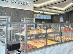 面包甜点陈列柜-LELECHA乐乐茶(新街口大洋店)