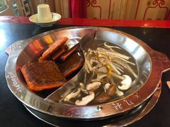 -大龙辣火锅·龙虾·烧烤(湖滨新天地店)