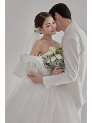 -樱花婚纱摄影