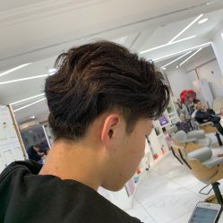 -小齐发型Star~salon